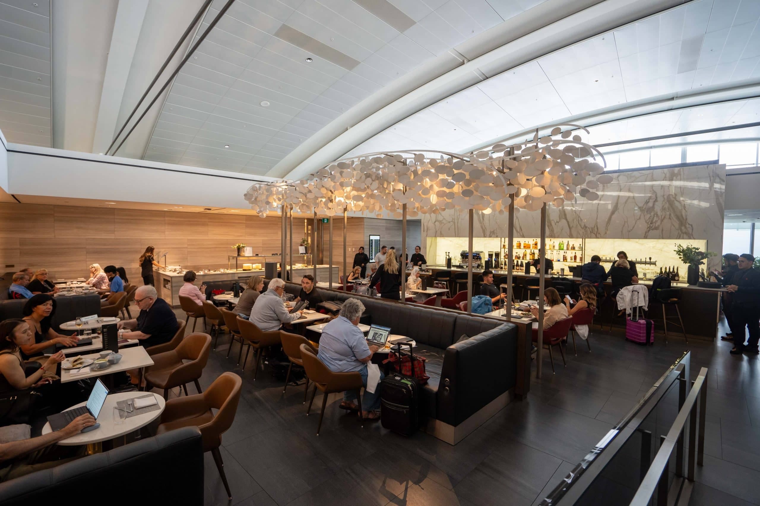 Review: Air Canada Signature Suite Toronto