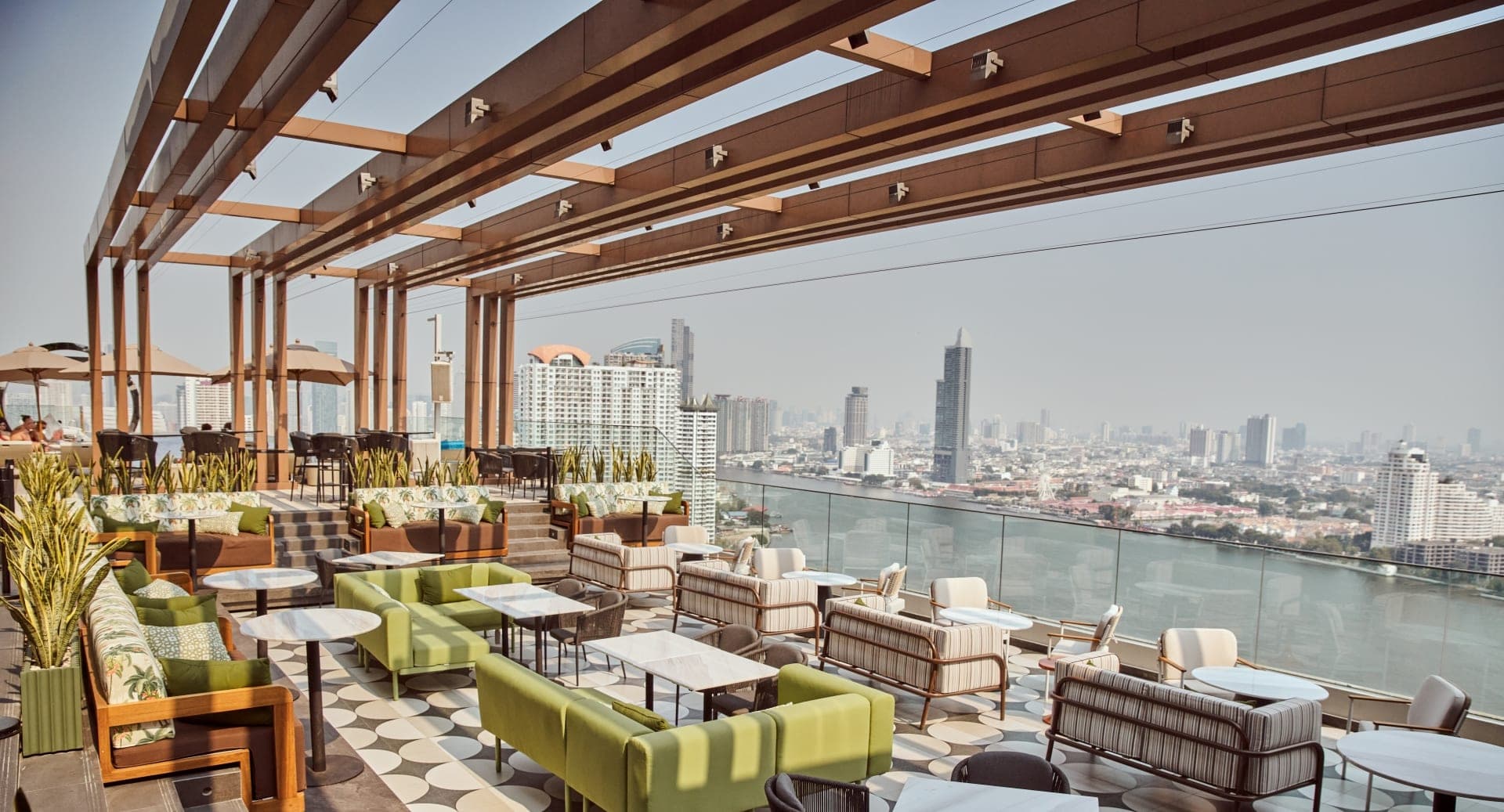 avani riverside bangkok hotel seen restaurant and bar bangkok