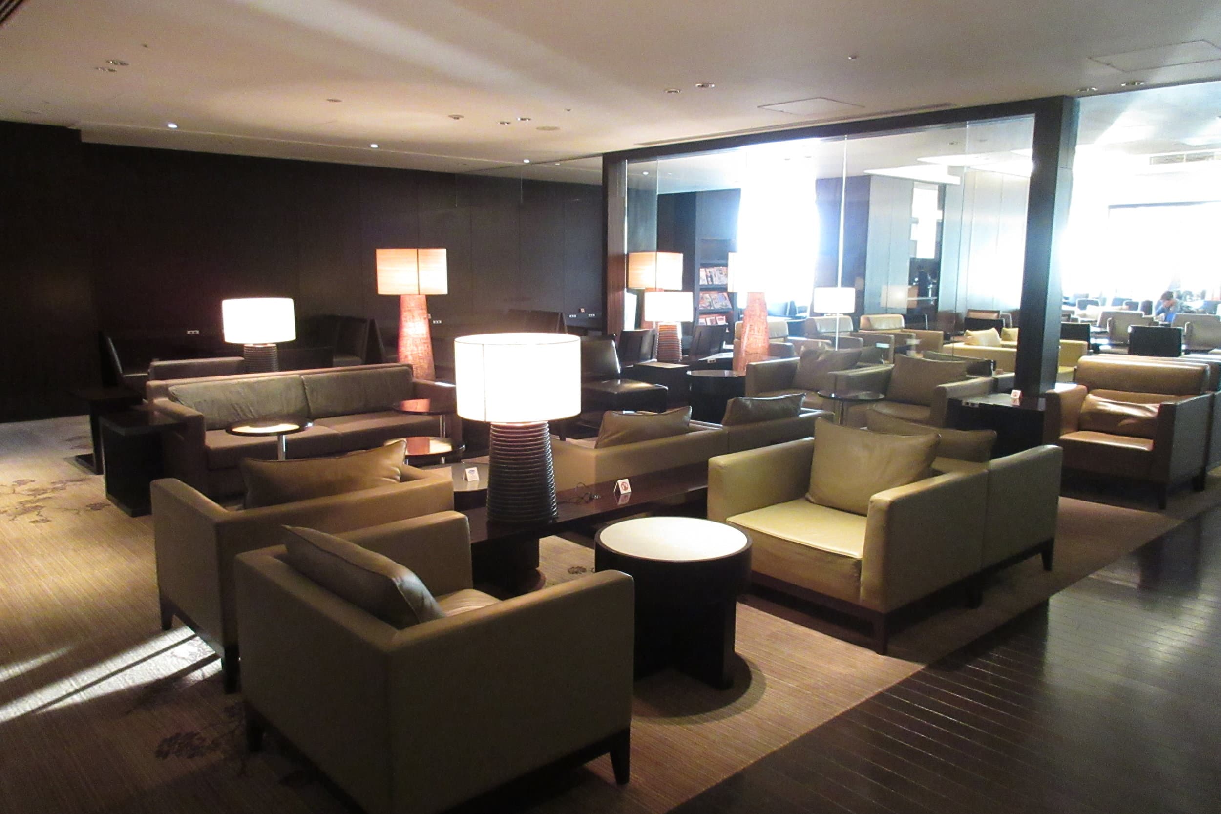 Japan Airlines First Class Lounge Tokyo Narita 8