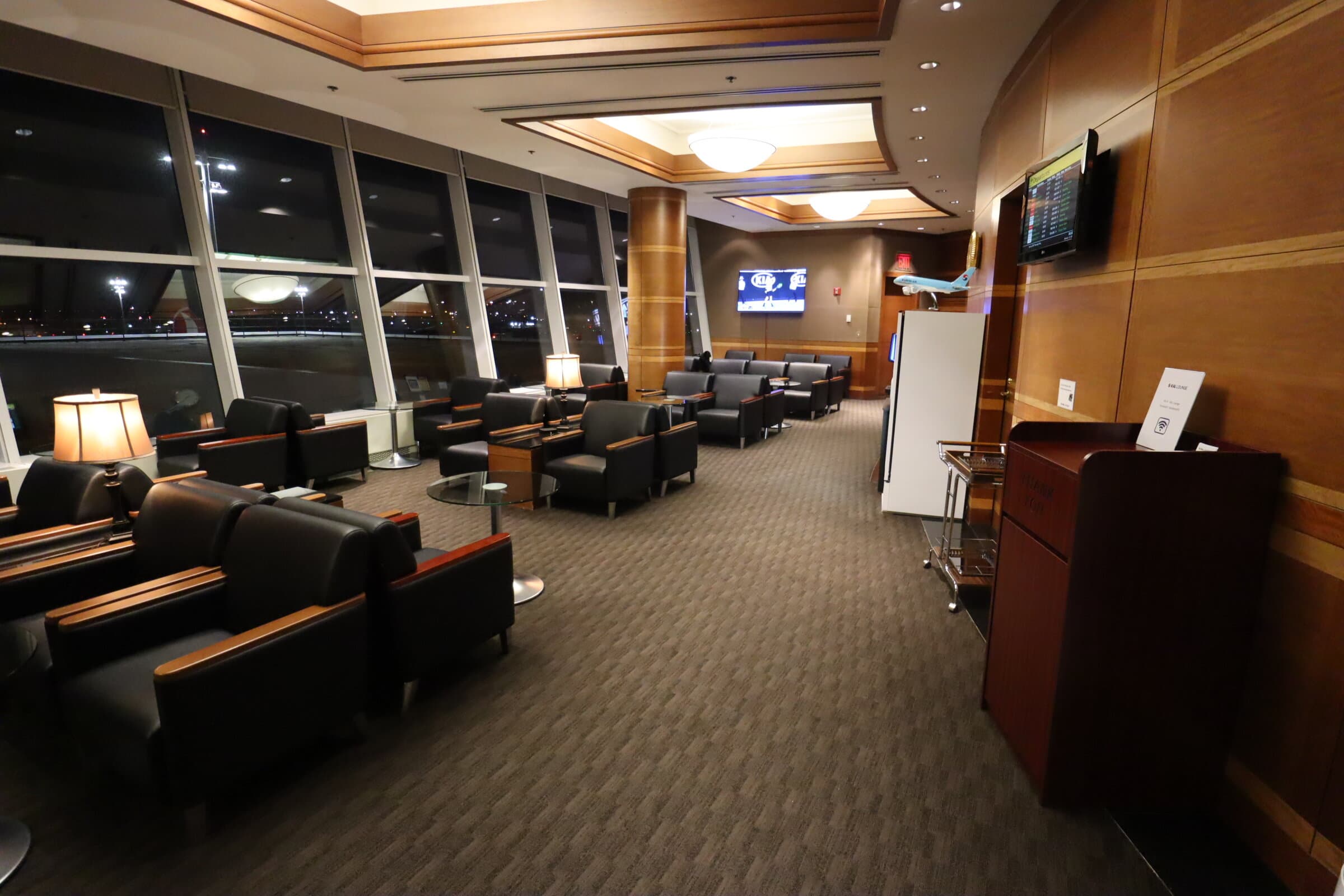 Korean Air First Class Lounge New York JFK 19