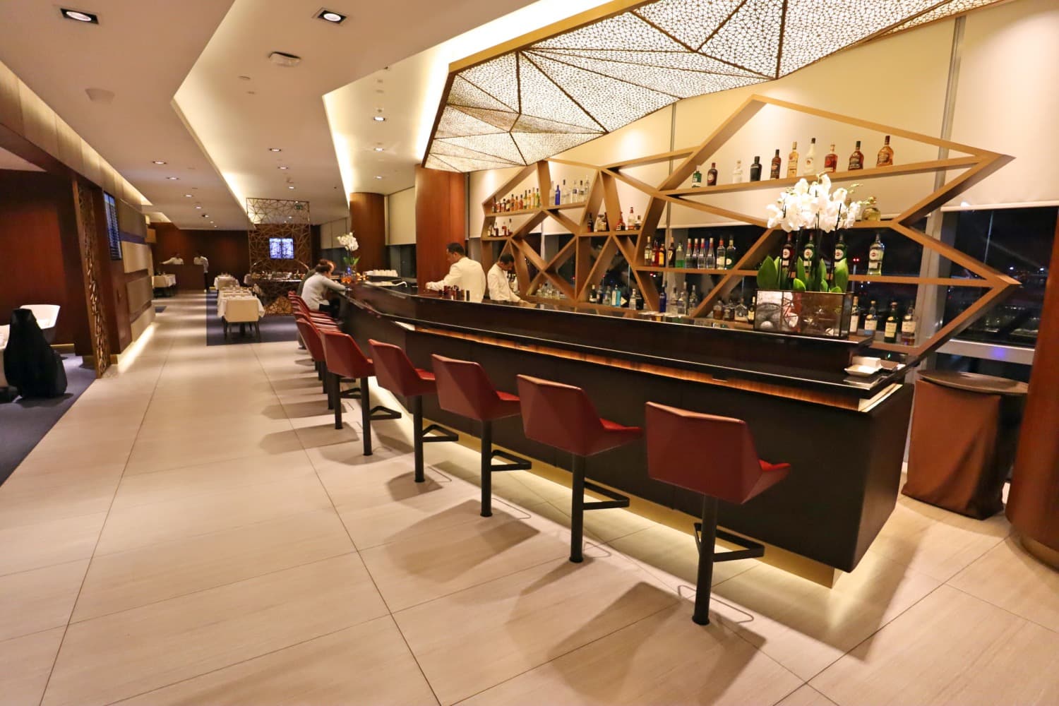 Review: Etihad Airways First Class Lounge Abu Dhabi