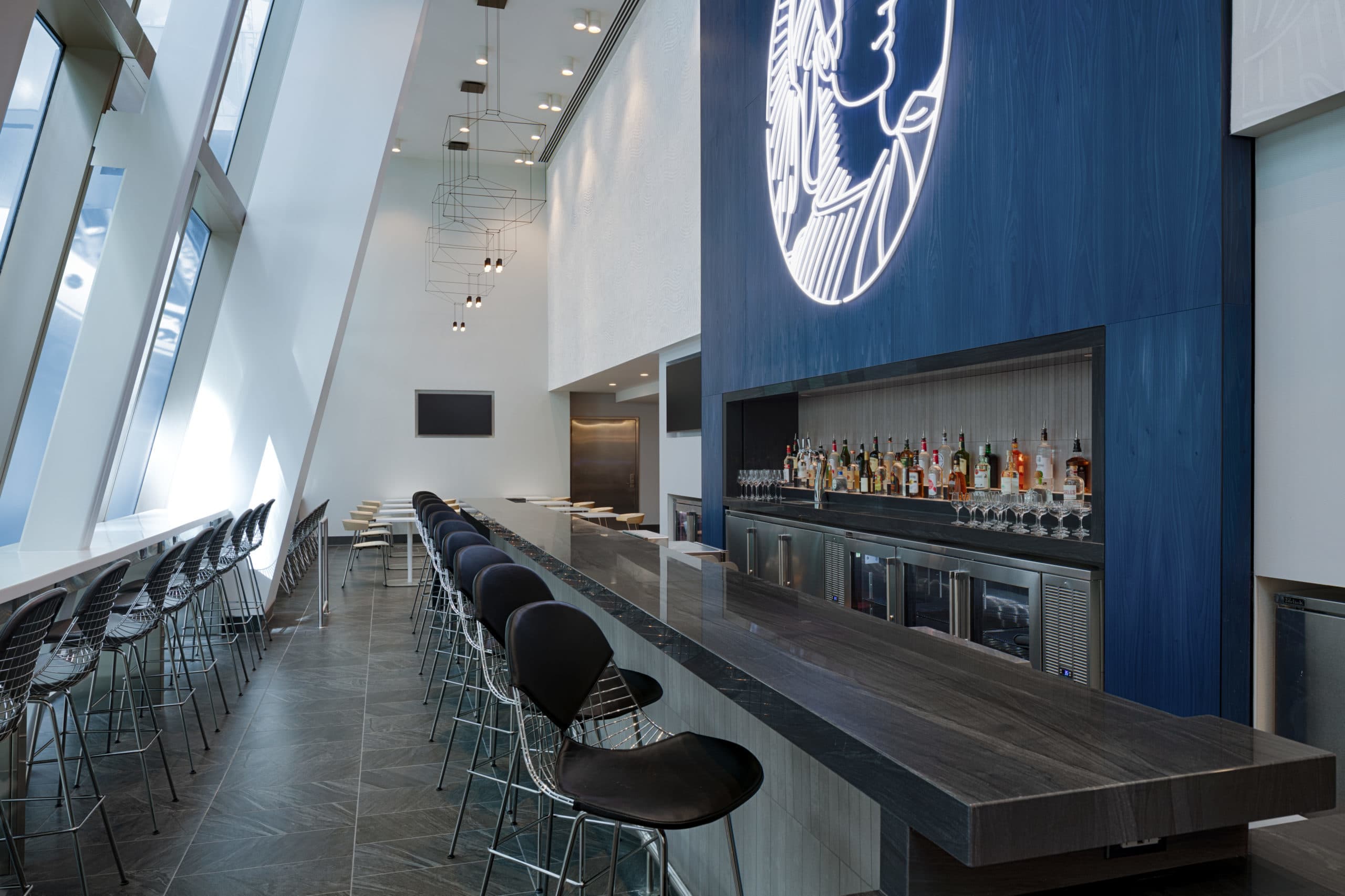 Amex US Platinum Card: 125,000+ Points, Higher $695 Annual Fee