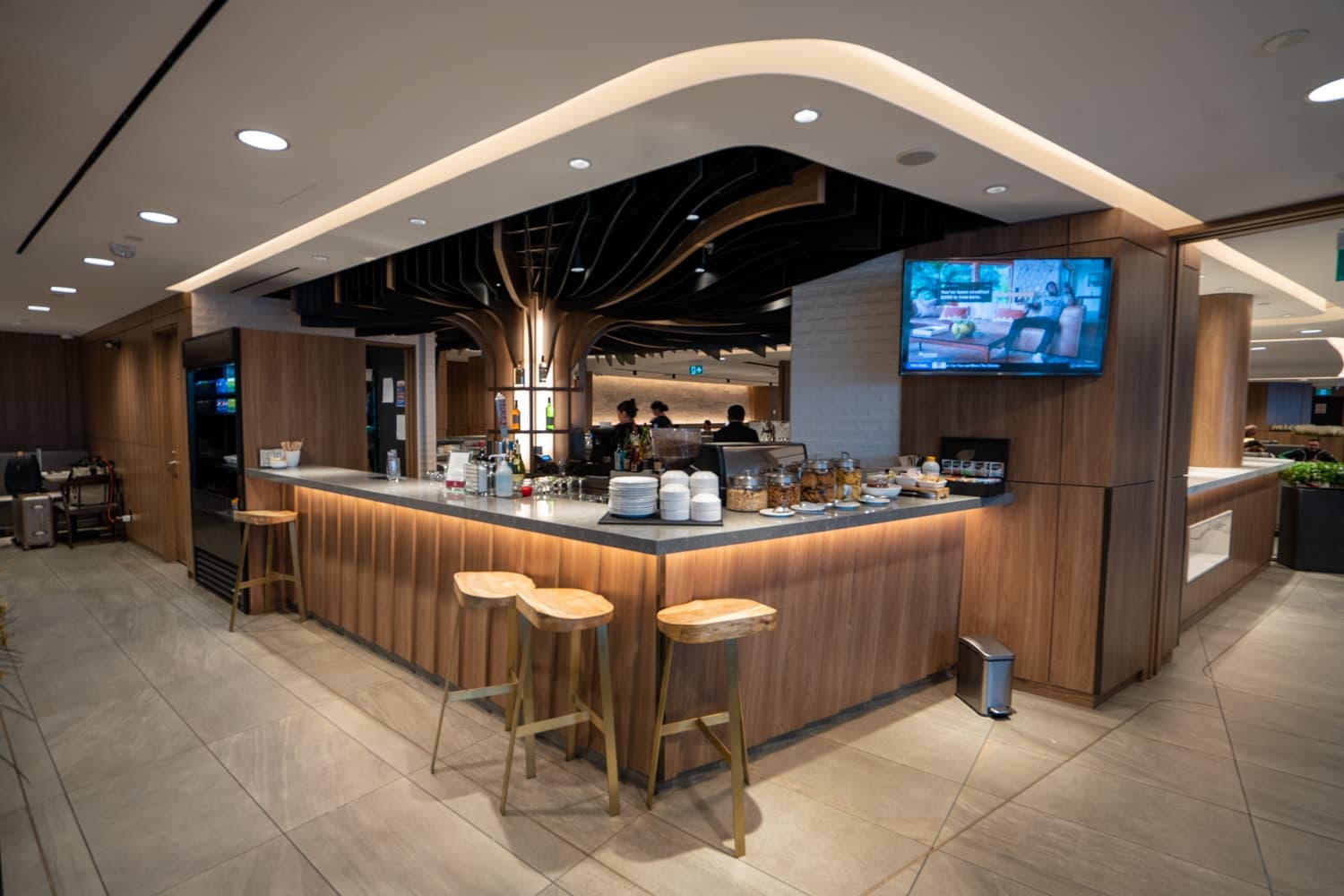 Plaza Premium Lounges Rejoin Priority Pass Network