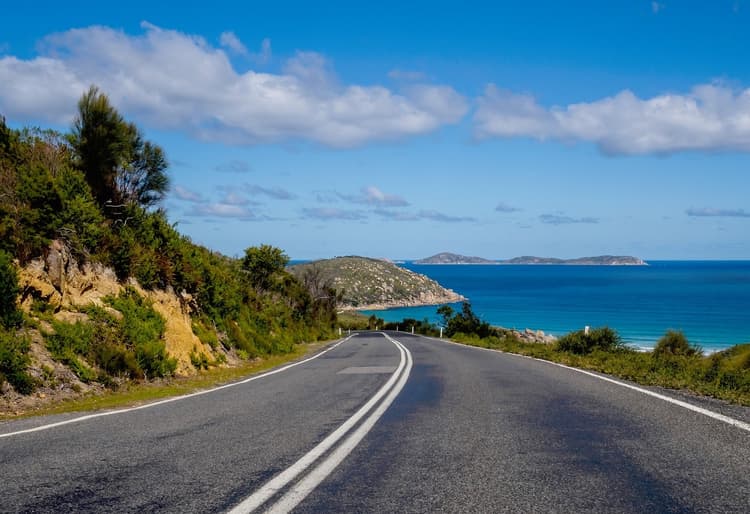 Best Credit Cards for Car Rentals in Canada | Prince of Travel