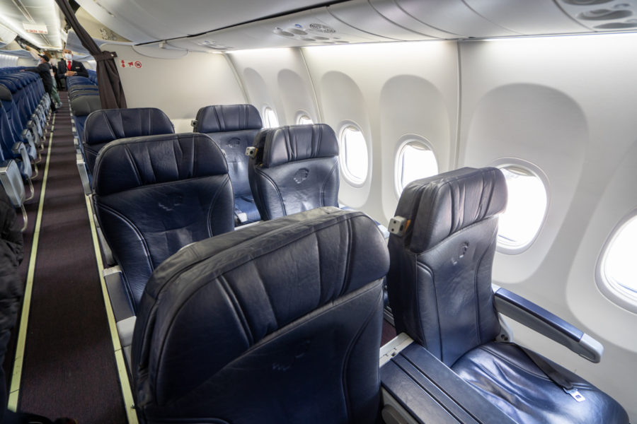 Review: Aeromexico 737 Business Class Mexico City to San Francisco ...