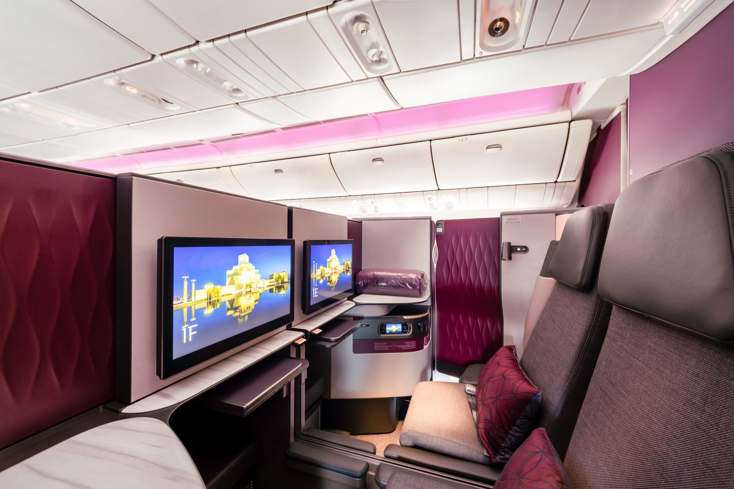 The Complete Guide to Booking Qatar Airways Qsuites