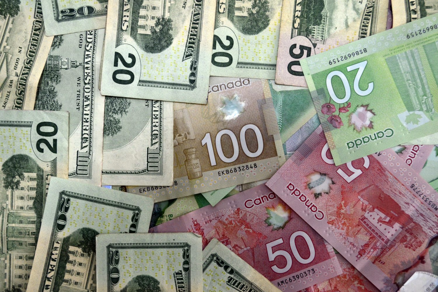 Us to store cdn currency