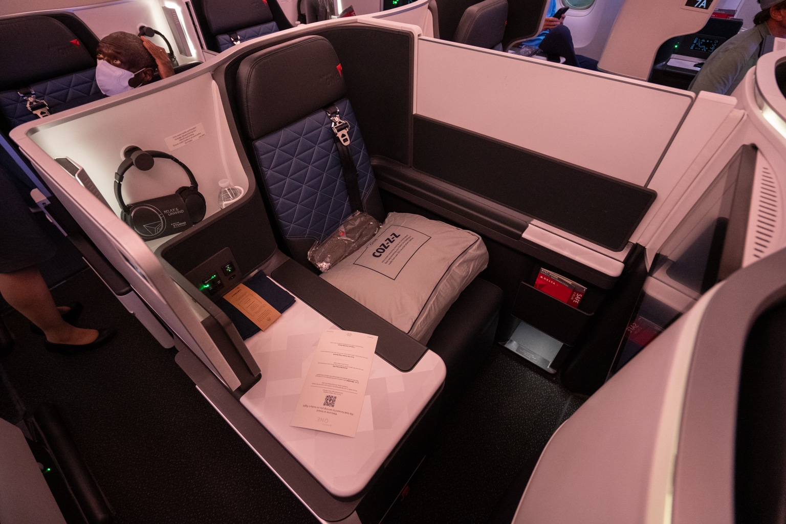 Review: Delta One 767 Business Class New York to London