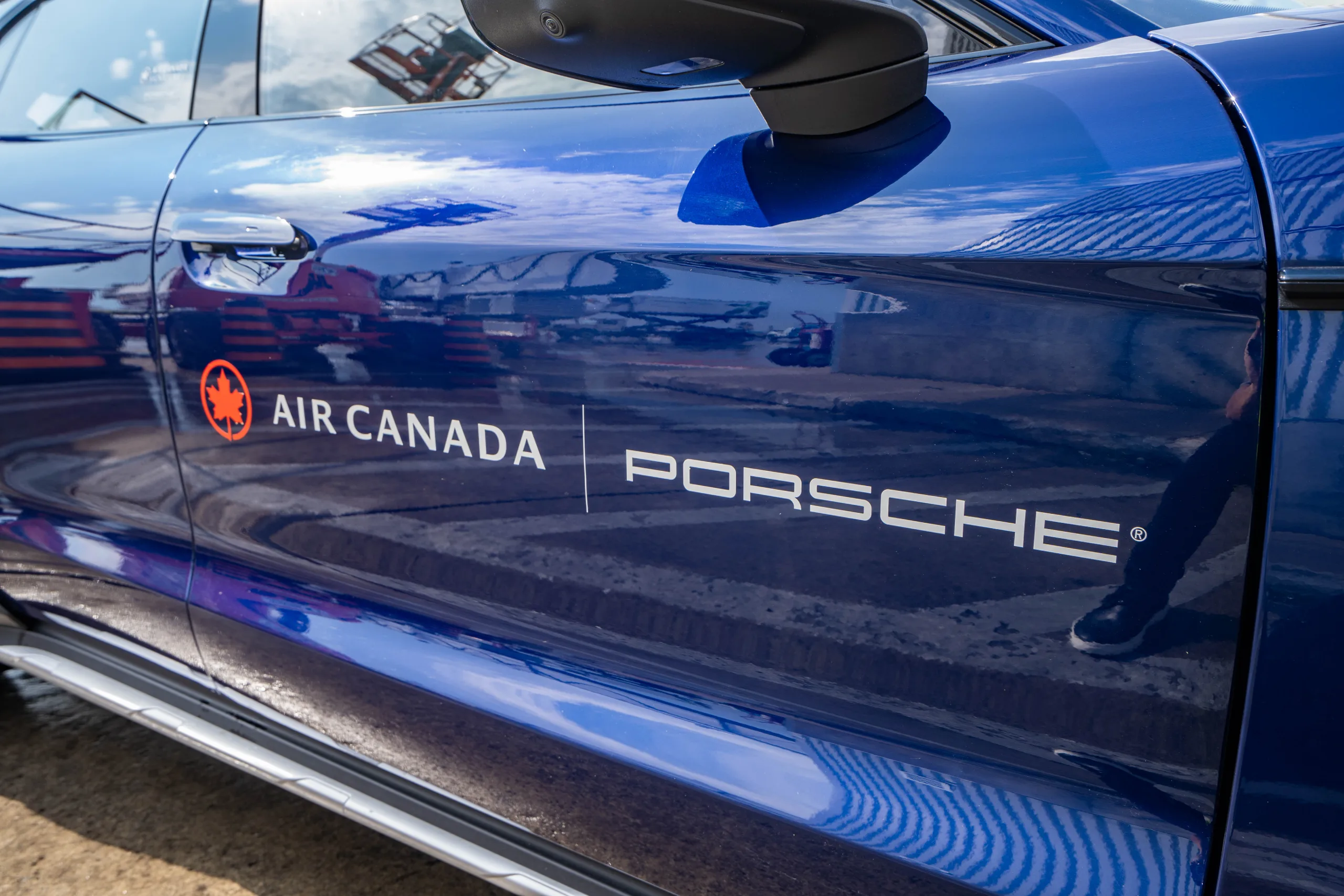 Closeup of Air Canada Porsche