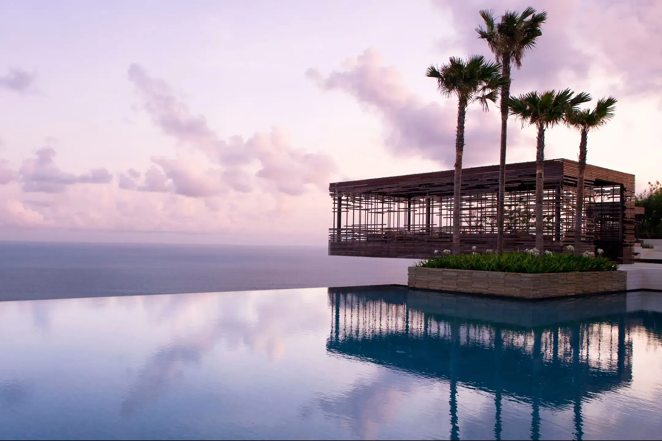 Aeroplan Points Back Offer: 15,000 Points Back on Hotel or Car Rental Bookings