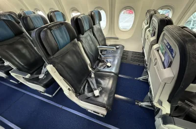 WestJet Extended Comfort seats