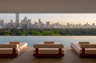 dusit thani bangkok pool